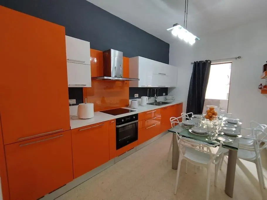 Apartment Tal-Munfuha- Centrally Located Space. Valletta Malta